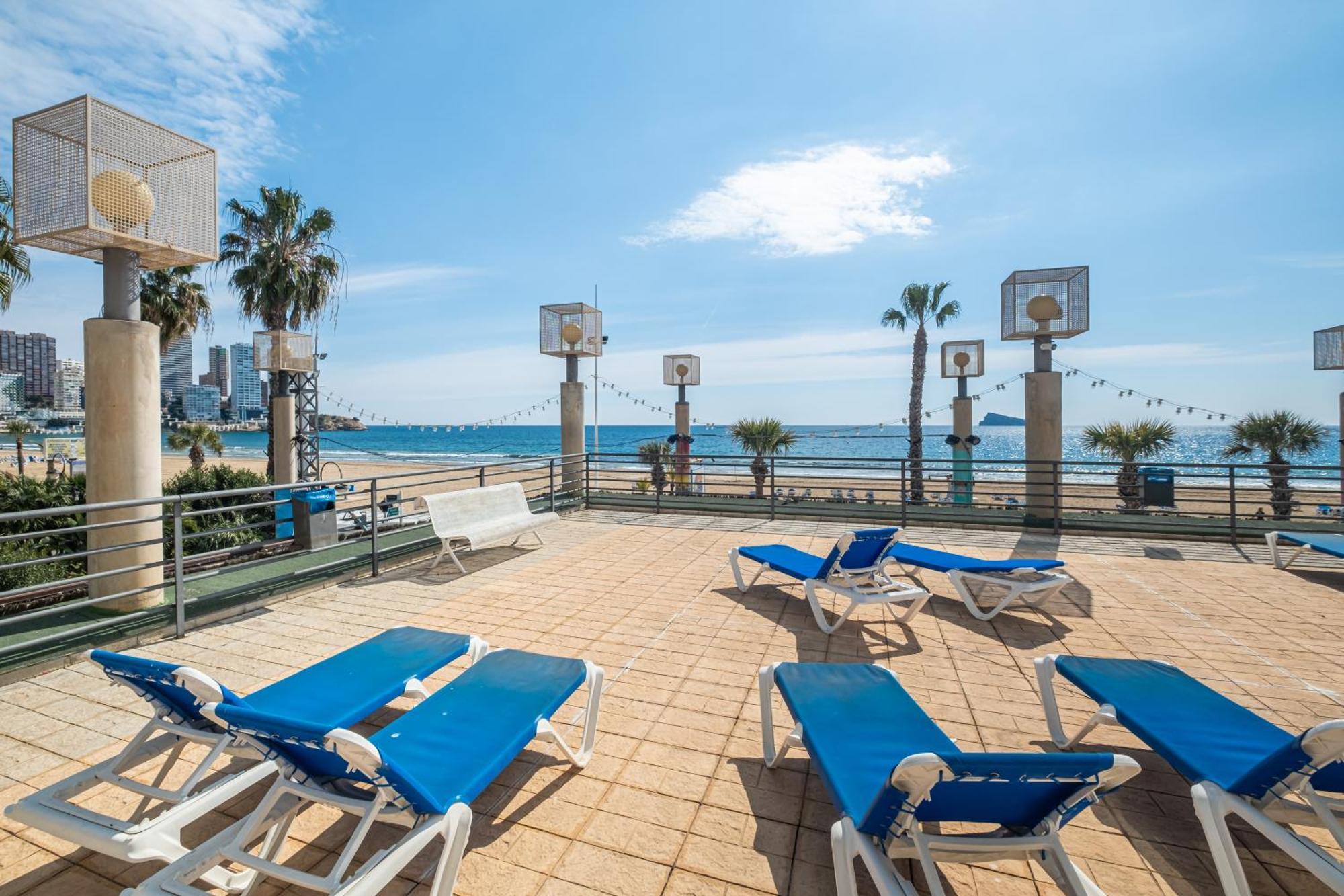 Santa Margarita Deluxe 14-C Levante Beach بينايدورم المظهر الخارجي الصورة